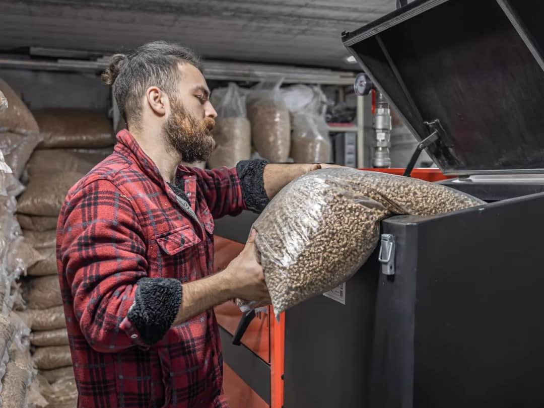 Jaki piec na pellet do domu 300m2 - wybierz najlepszy model dla siebie